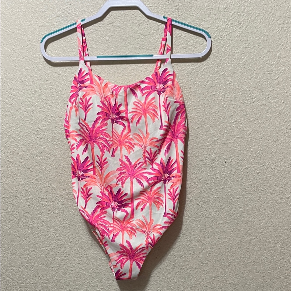 Shade And Shore Women's One Piece White &  Pink Swimsuit. NWOT. Size L.
